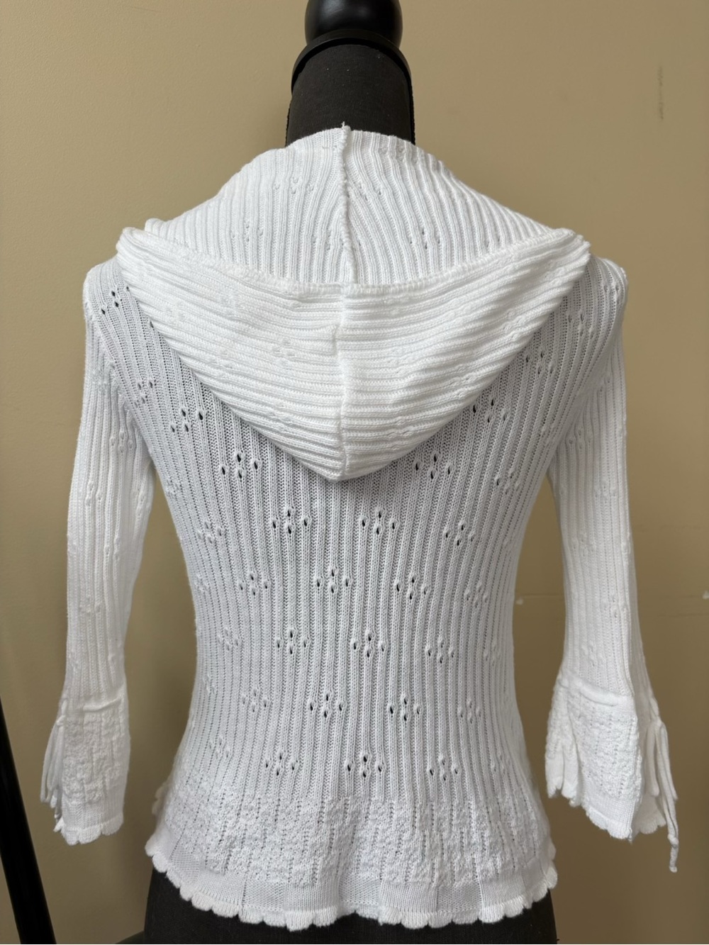 Vintage - Rave Girl - White Hooded Eyelet Knit Top with Drawstring - Picture 7 of 9